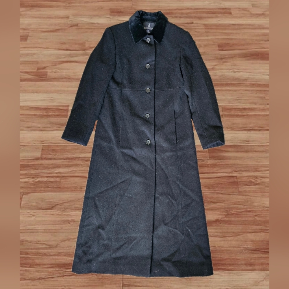 LONDON FOG Size 2P Black Trench Coat With Buttons